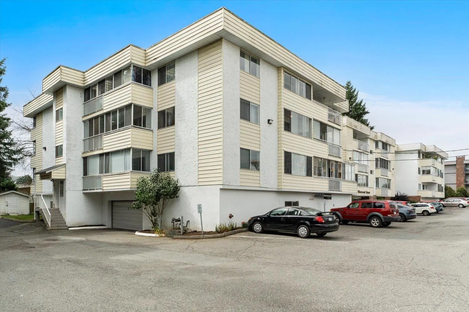 #203 – 32070 Peardonville Road
