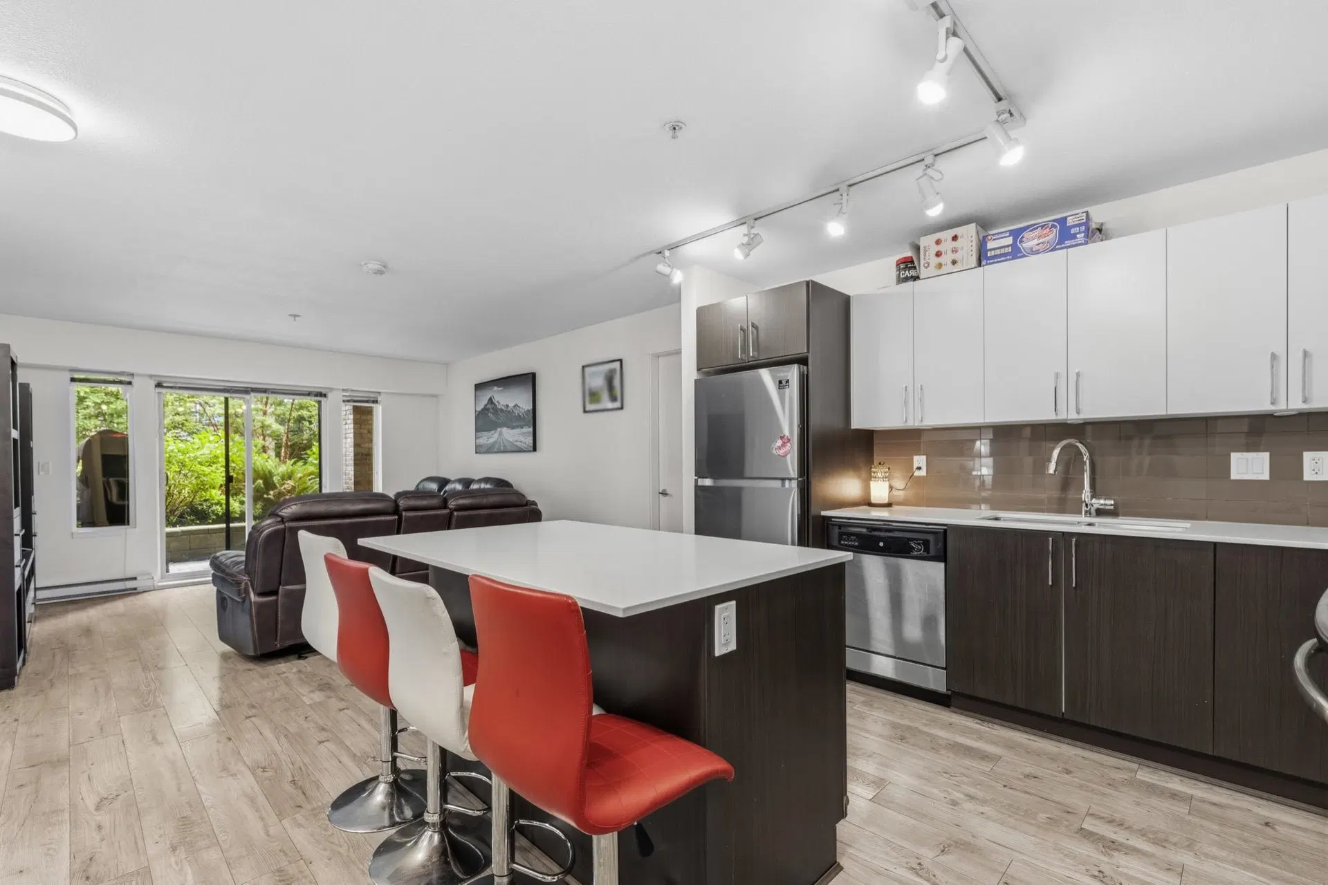 Photo 1 of 26 at #206 – 8695 160 Street