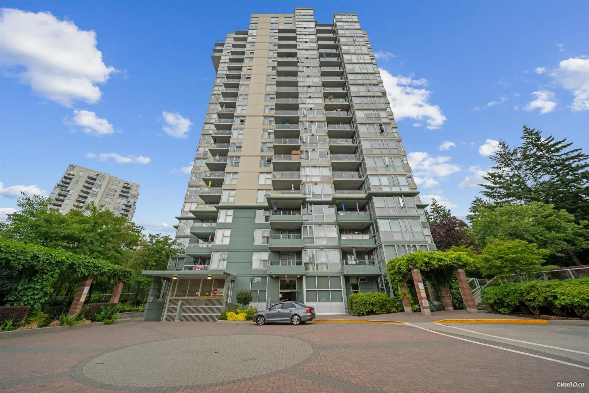 Photo 1 of 28 at #501 – 295 Guildford Way