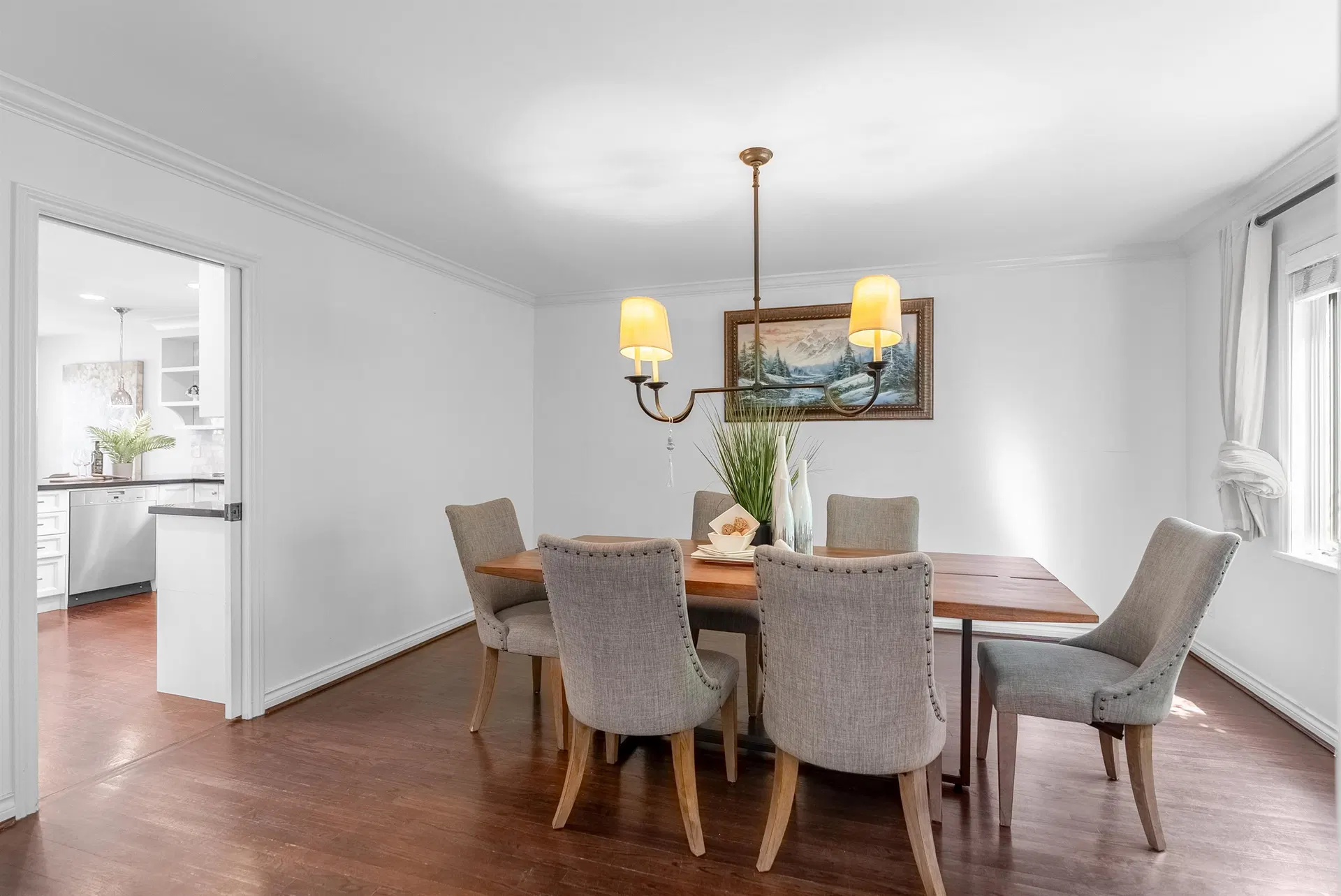 Photo 4 of 40 at 3985 W 14th Avenue