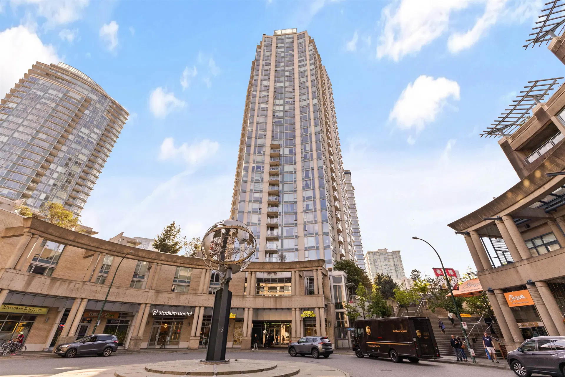#3701 – 188 Keefer Place