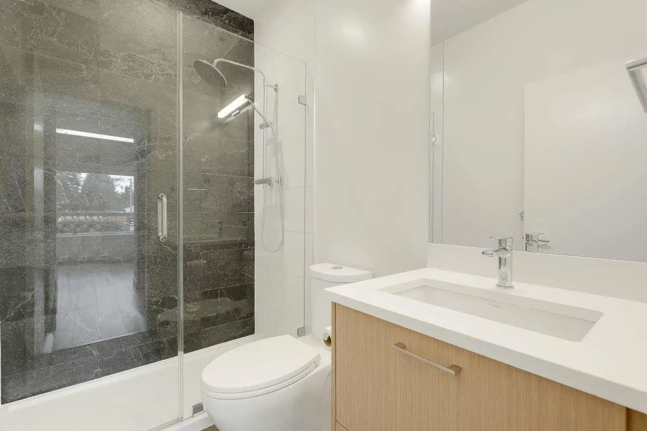 Photo 4 of 25 at #119 – 10777 138 Street