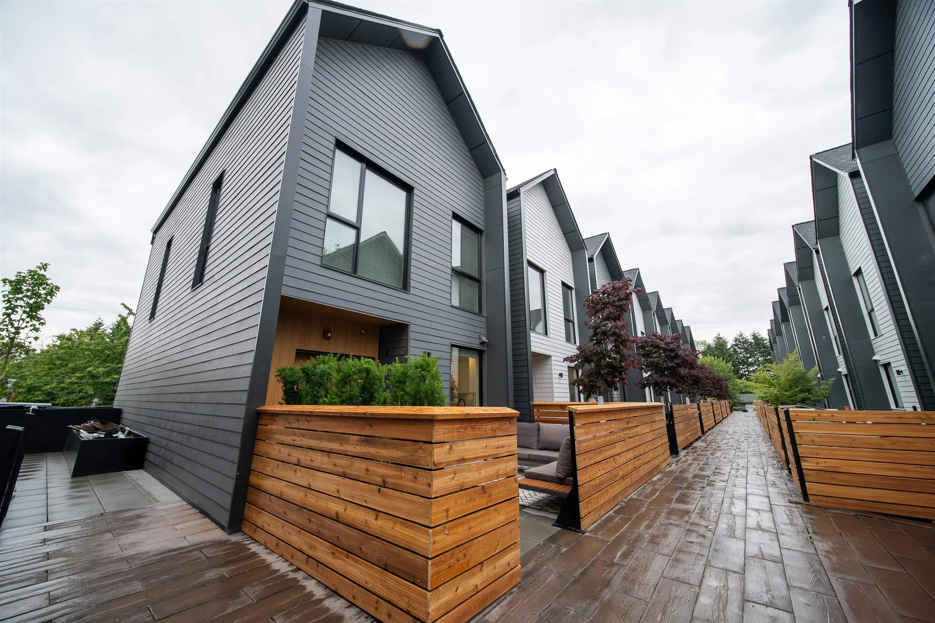 Photo 2 of 36 at #13 – 8968 Cook Crescent