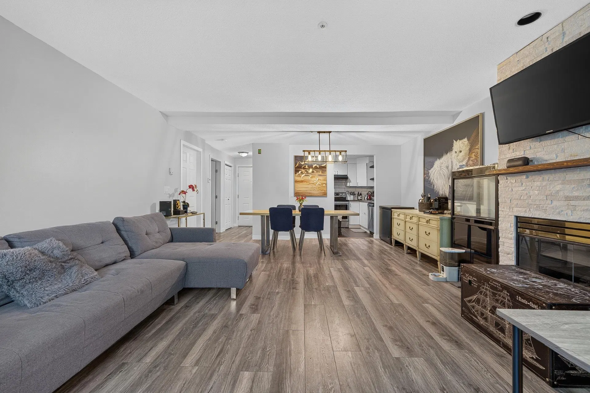 Photo 5 of 24 at #104 – 7475 138 Street