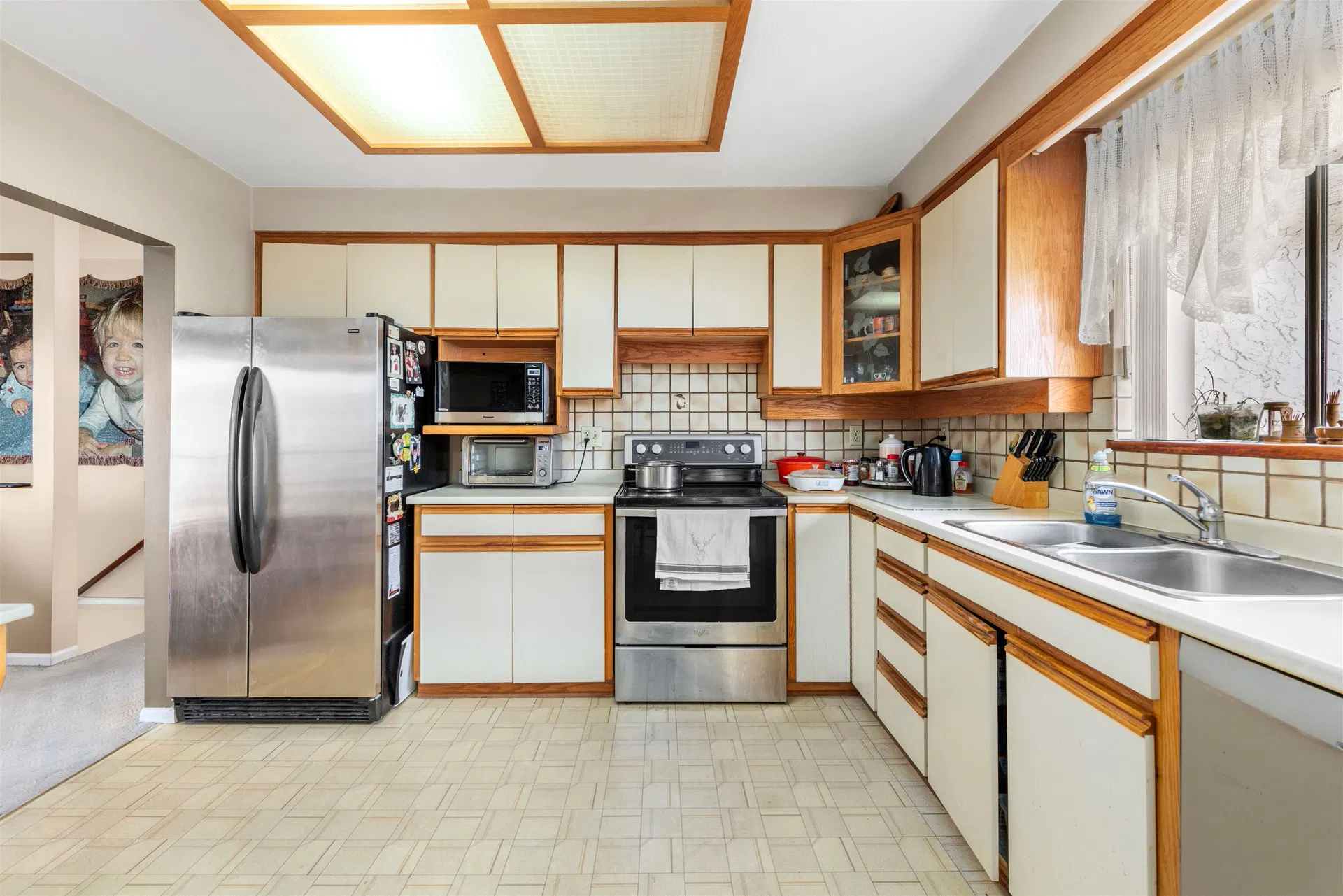 Photo 3 of 36 at 3481 Dieppe Drive