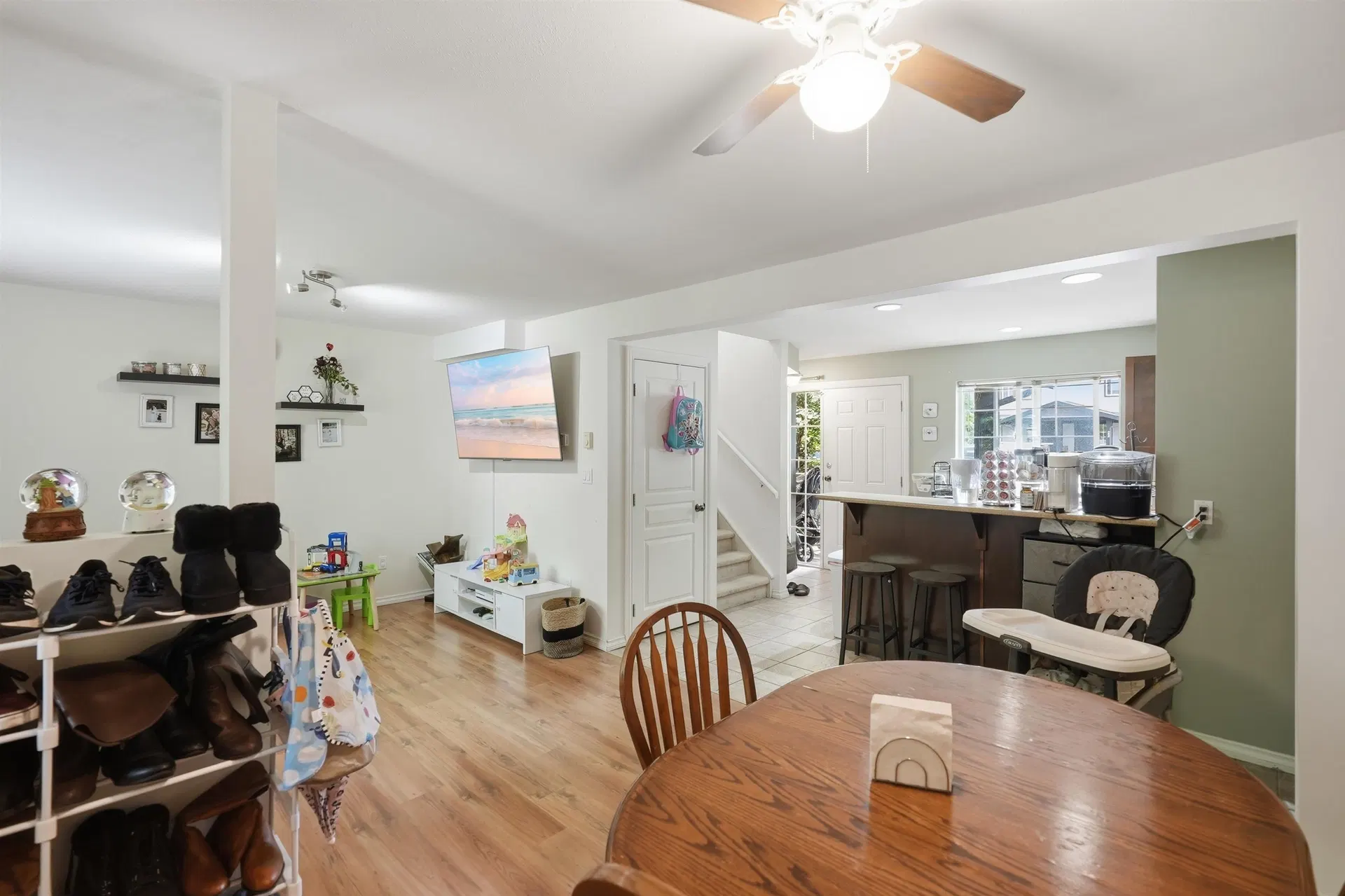 Photo 3 of 30 at #14 – 45535 Shawnigan Crescent
