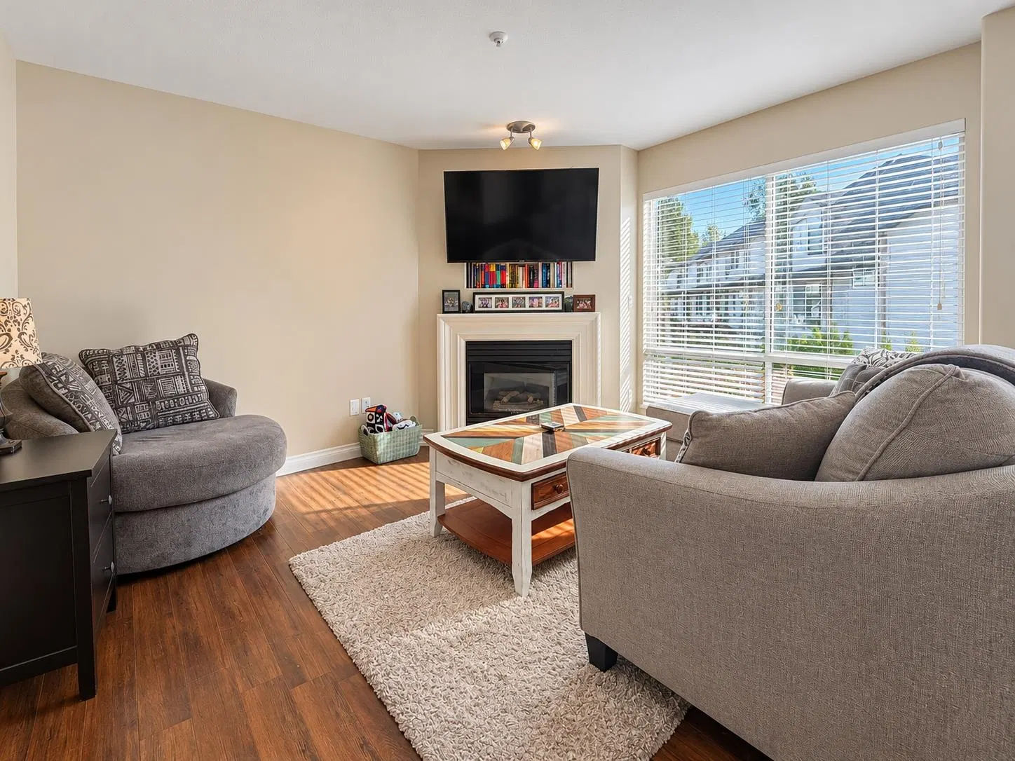 Photo 2 of 40 at #35 – 2450 Lobb Avenue