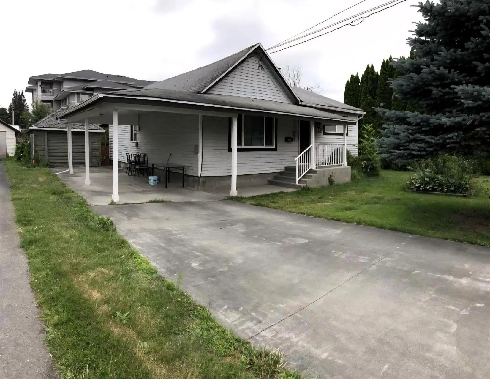 Photo 1 of 1 at 46249 Second Avenue