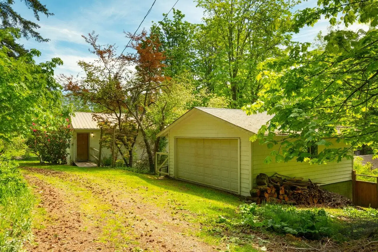 508 Collins Road