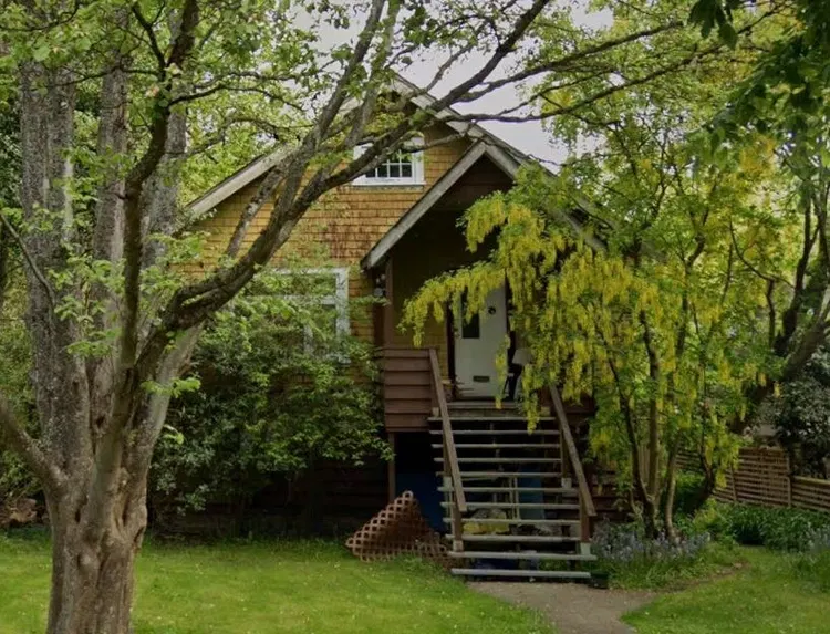 Photo 2 of 6 at 3569 W 35th Avenue