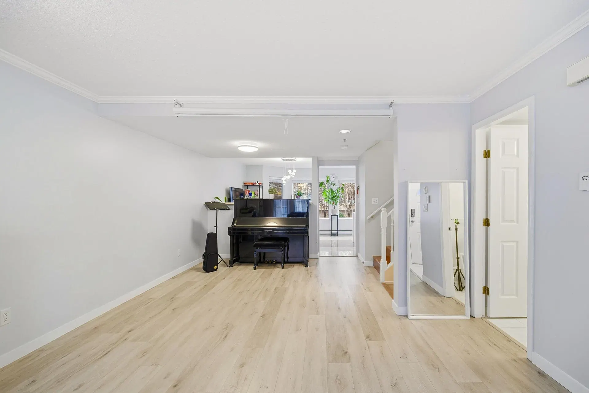 Photo 4 of 26 at #18 – 8711 Jones Road