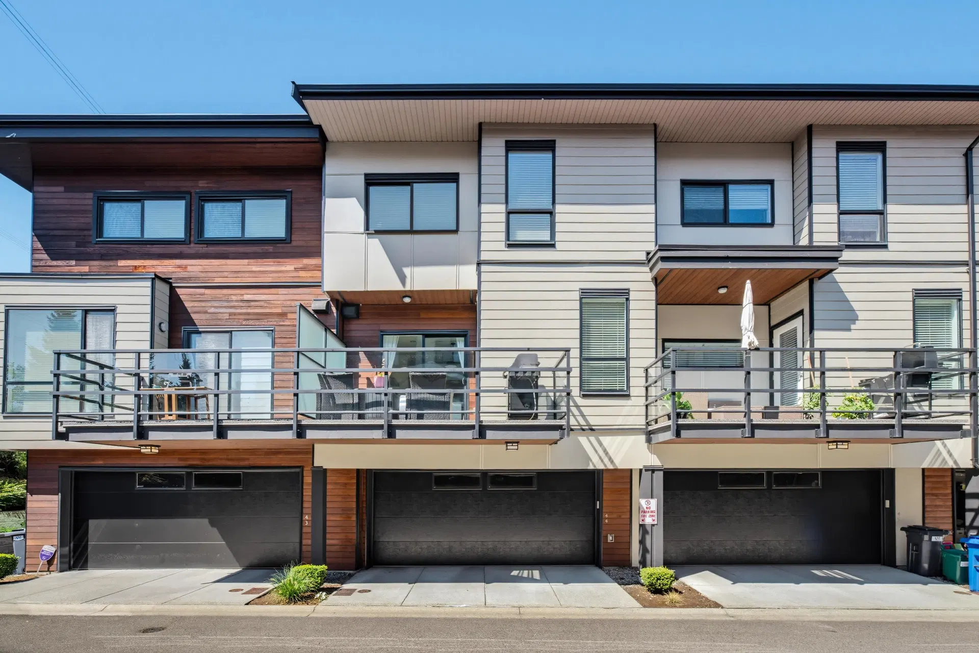 Photo 3 of 40 at #44 – 15688 28 Avenue