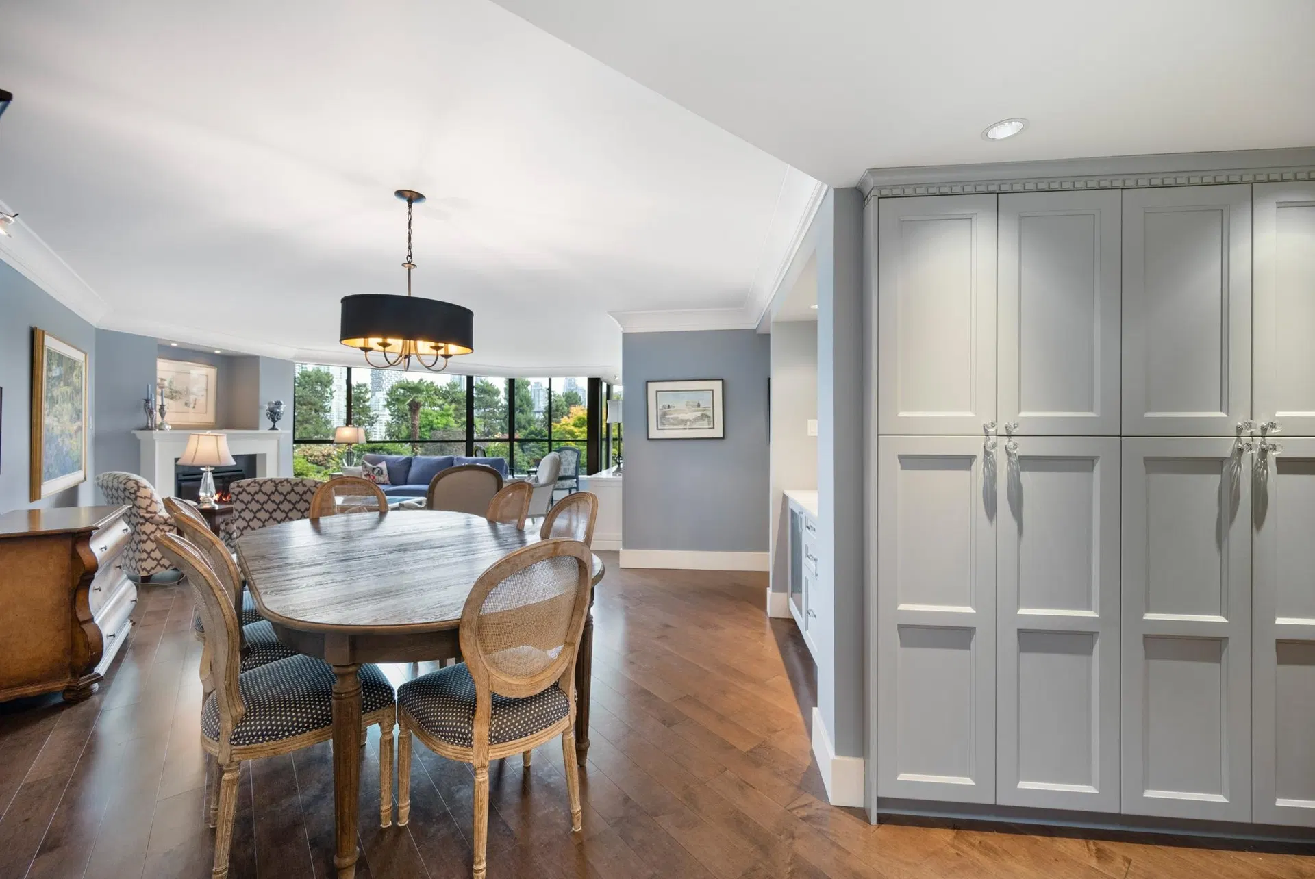 Photo 5 of 27 at #205 – 1470 Pennyfarthing Drive
