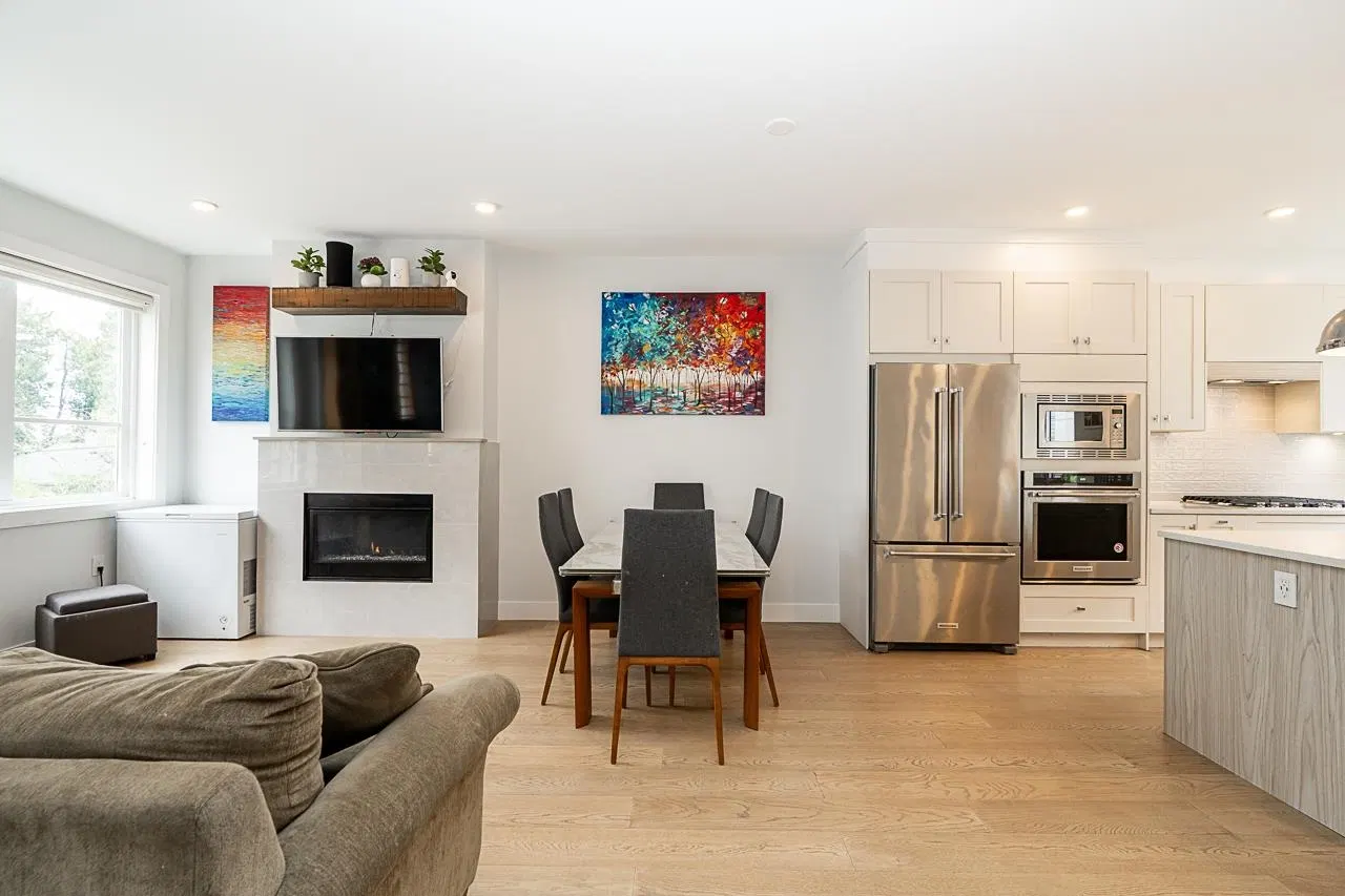 Photo 3 of 38 at #26 – 5377 8a Avenue