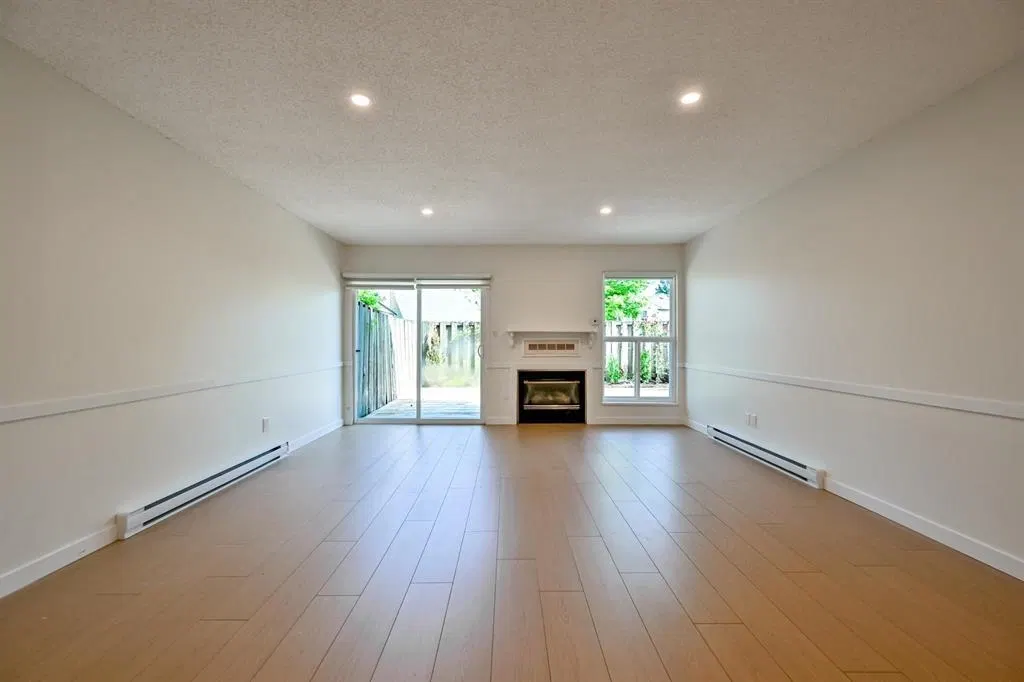 Photo 4 of 25 at #72 – 3030 Trethewey Street