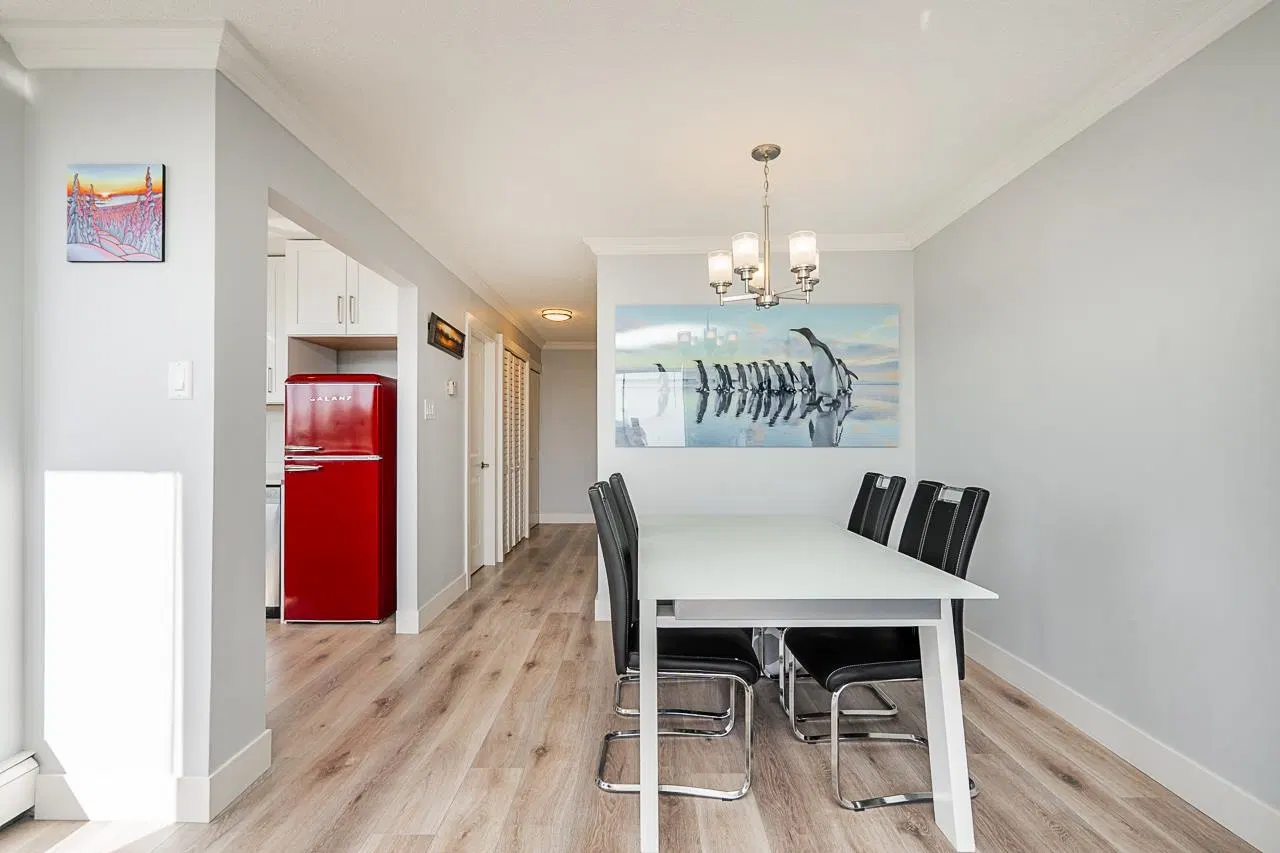 Photo 4 of 31 at #803 – 9280 Salish Court