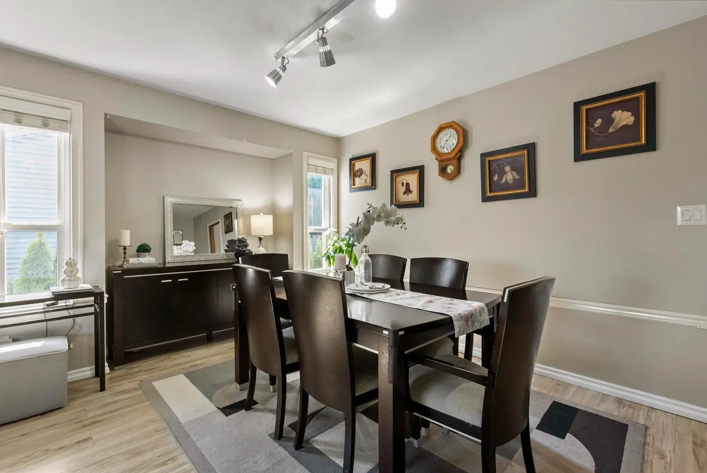 Photo 5 of 40 at 9511 160 Street