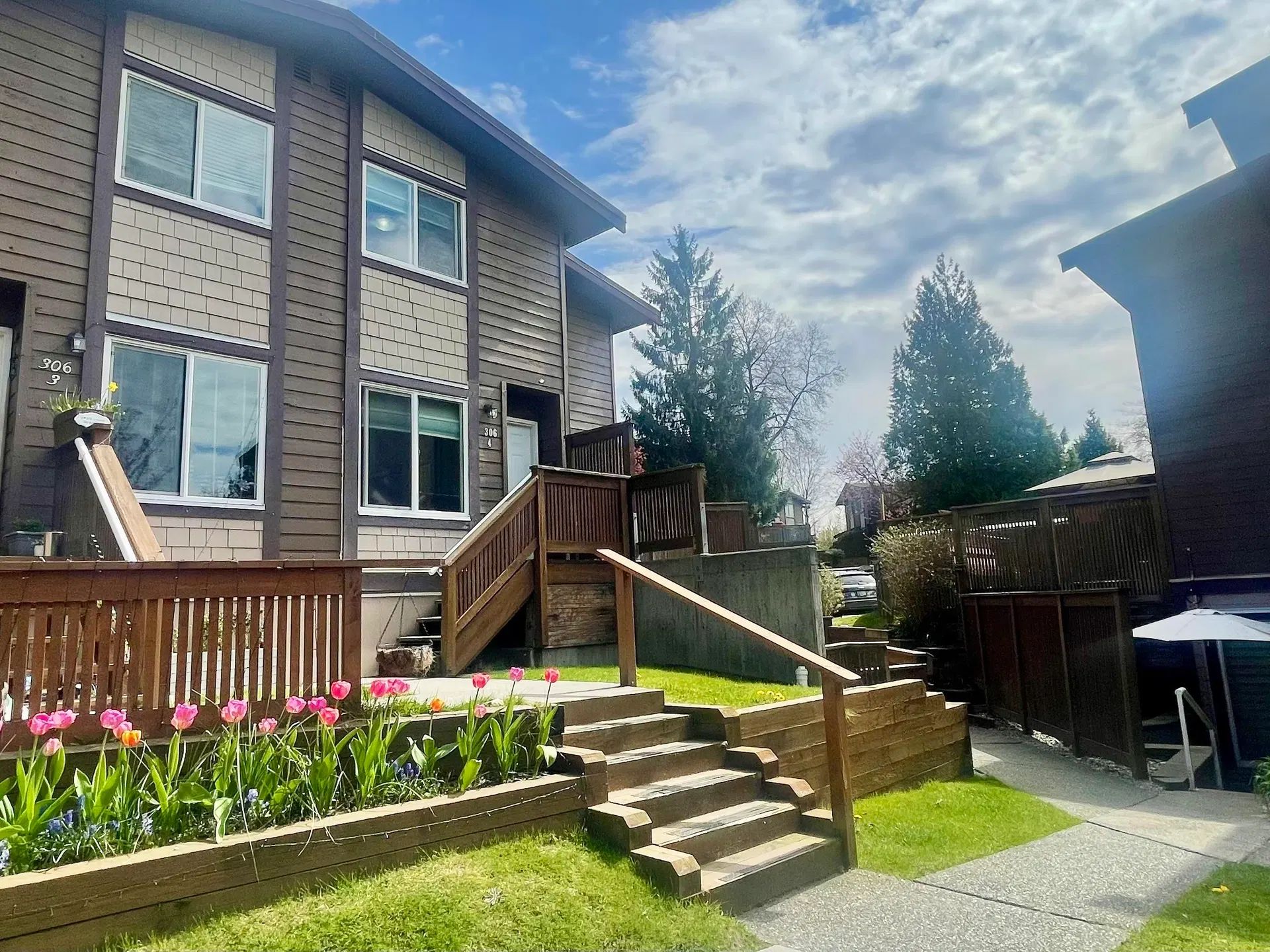 Photo 1 of 24 at #4 – 306 Highland Way