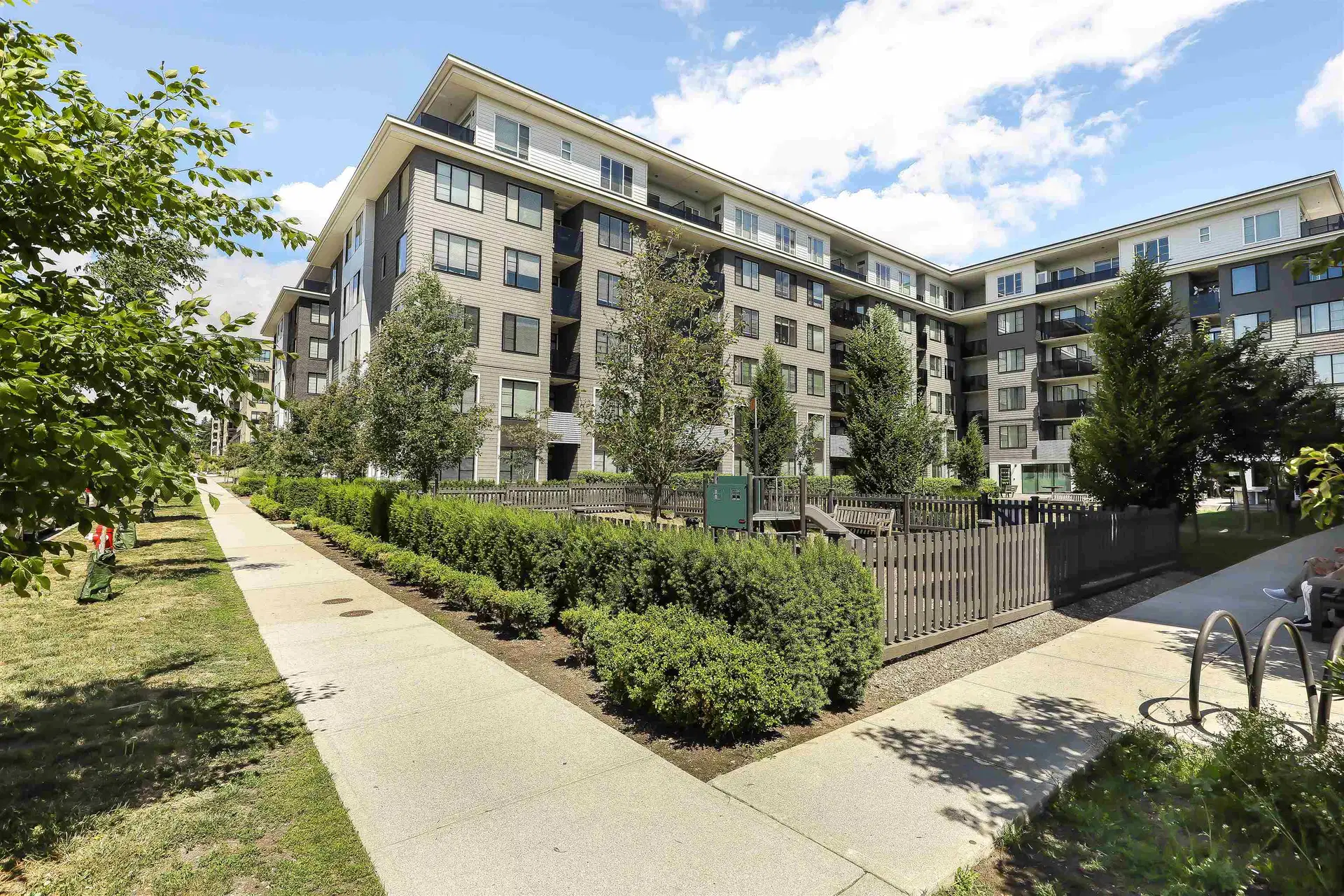 #215 – 15825 85 Avenue