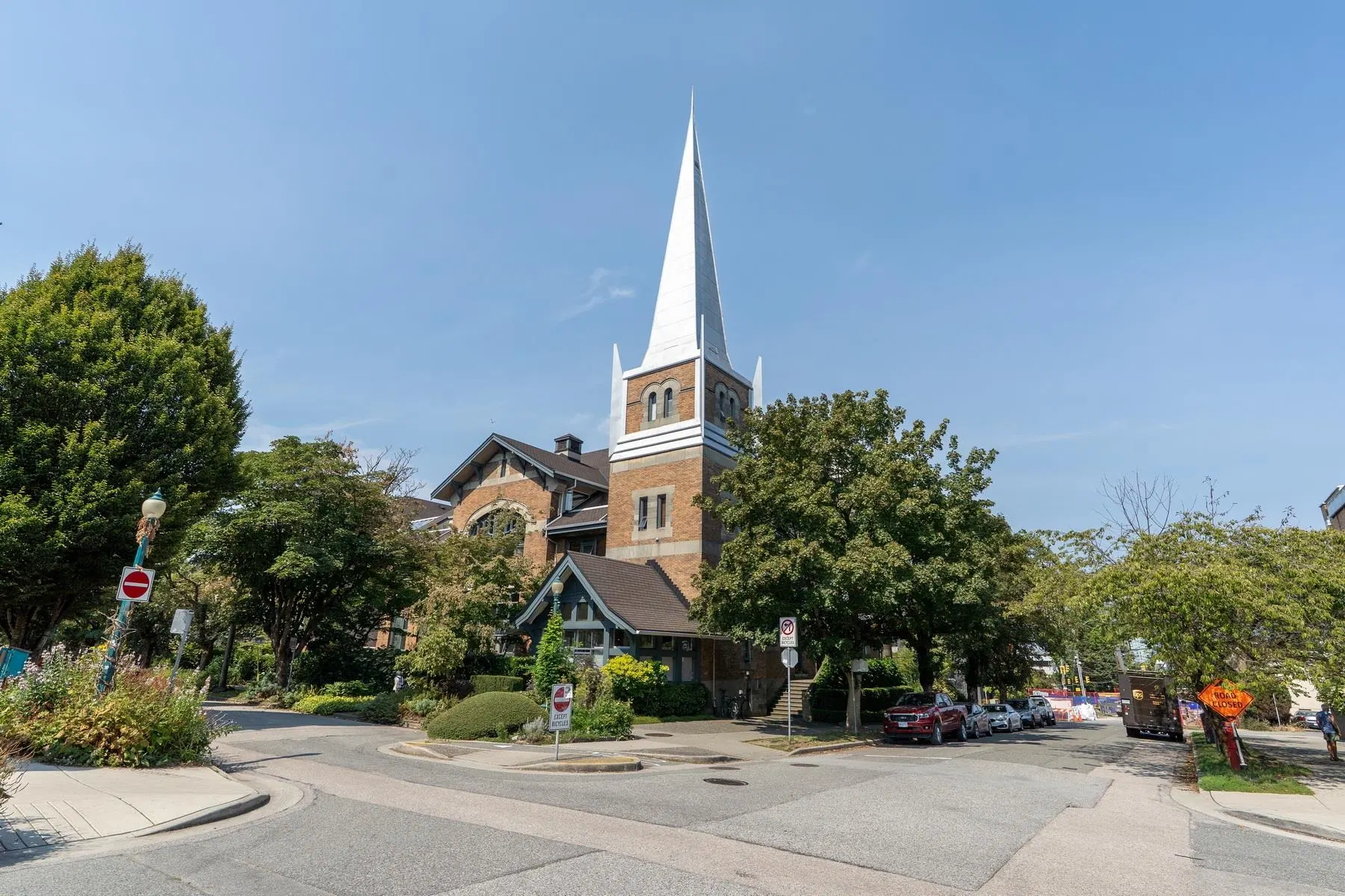 Photo 1 of 25 at #204 – 2525 Quebec Street