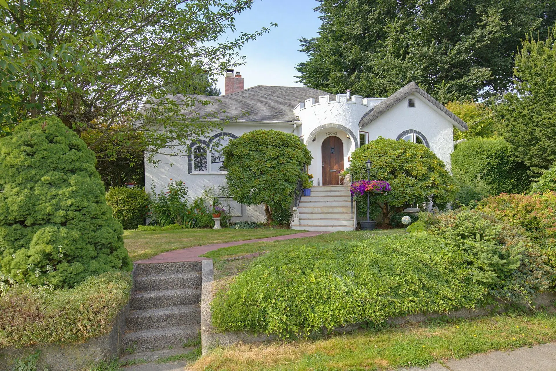 Photo 1 of 40 at 33043 4th Avenue