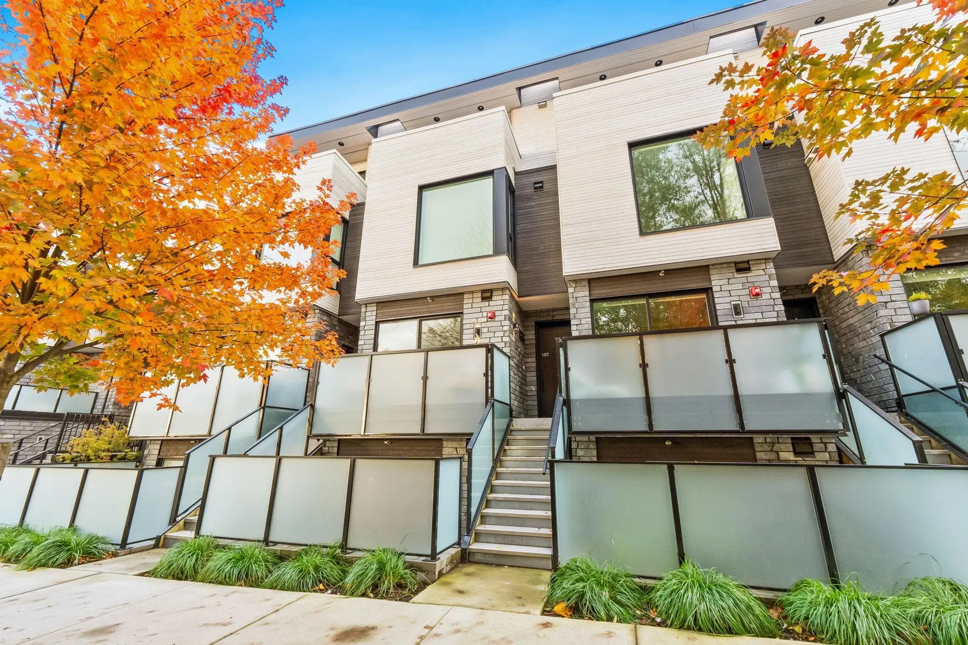 Photo 1 of 39 at #107 – 650 E 2nd Street