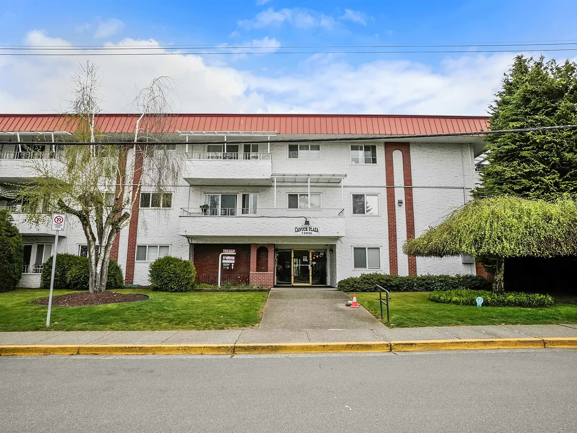 #207 – 12096 222 Street