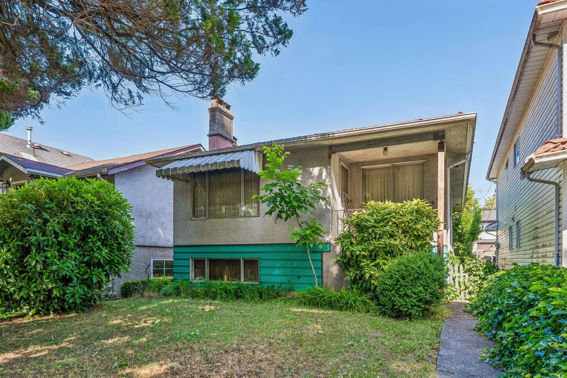 Photo 5 of 15 at 4420 Perry Street