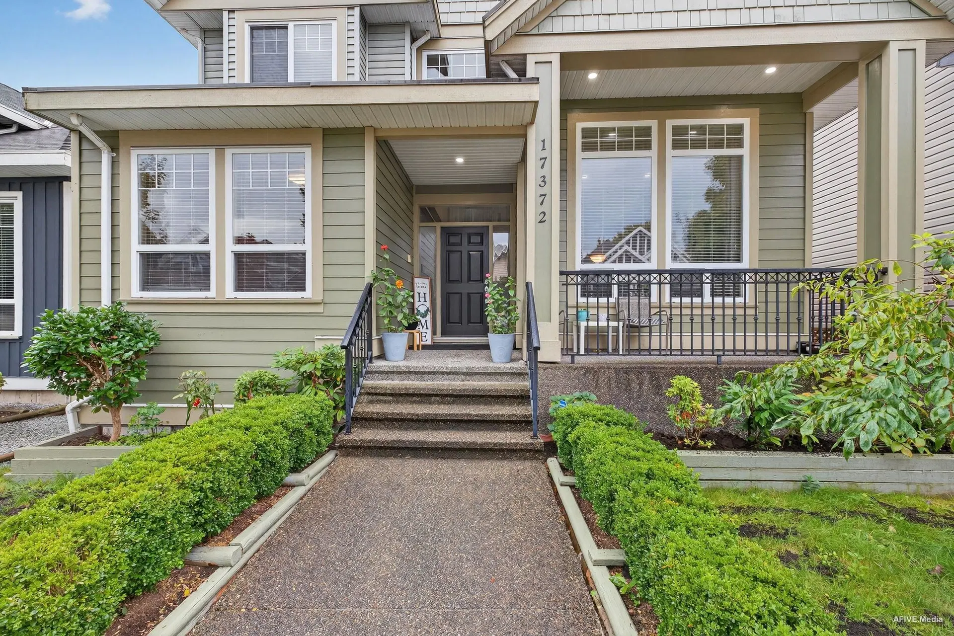 Photo 4 of 40 at Avenue – 17372 64a Avenue