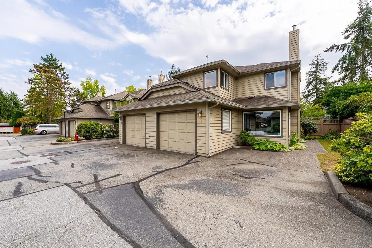 Photo 4 of 38 at #4 – 9727 152b Street