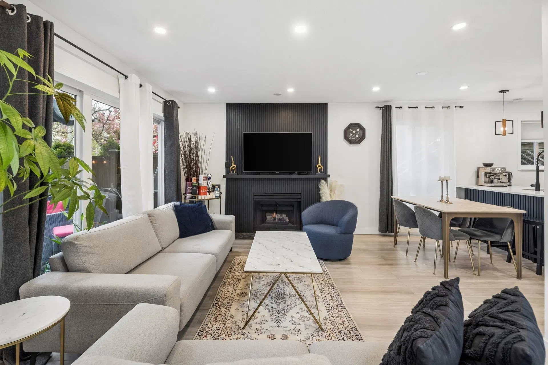 Photo 2 of 30 at #7 – 848 W 16th Street