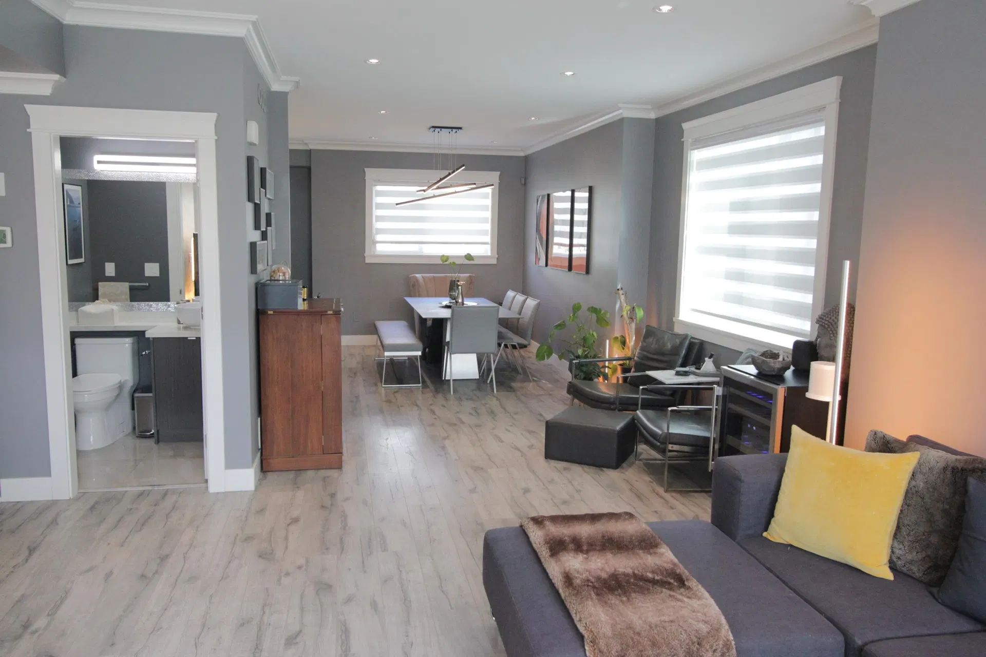 Photo 3 of 40 at #14 – 9560 Alexandra Road