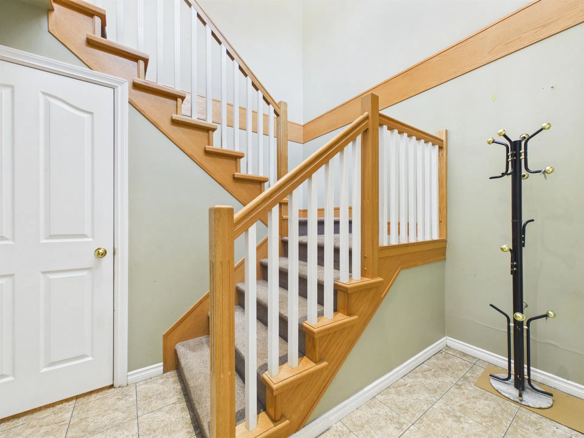 Photo 2 of 33 at 7698 14th Avenue