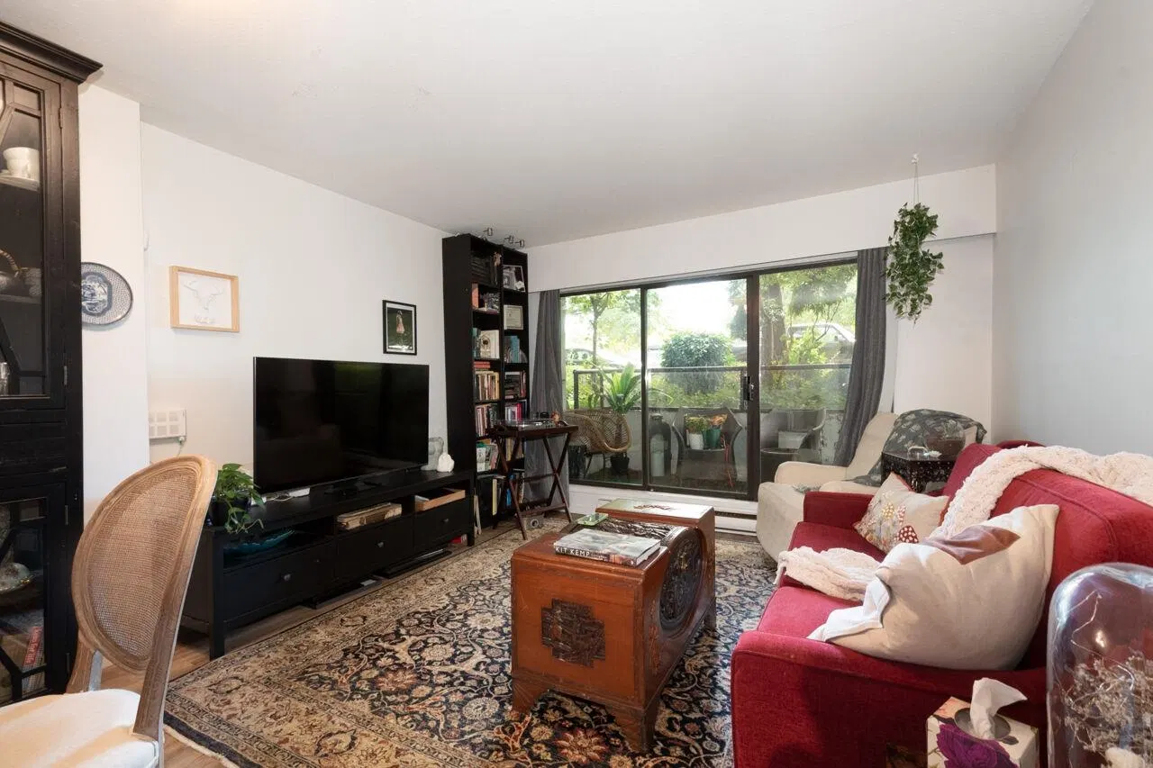 Photo 3 of 39 at #105 – 2222 Prince Edward Street