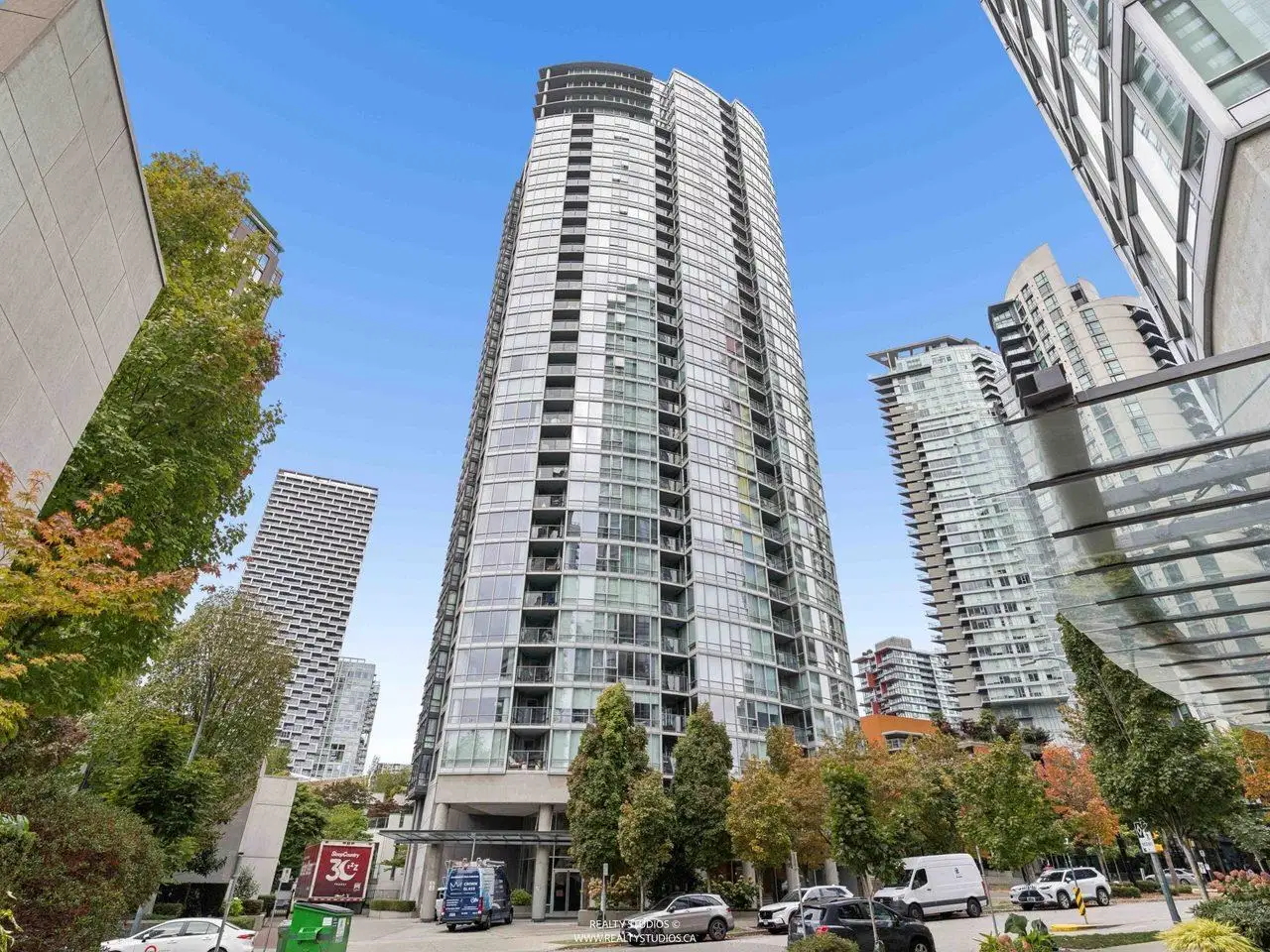 #2208 – 1495 Richards Street