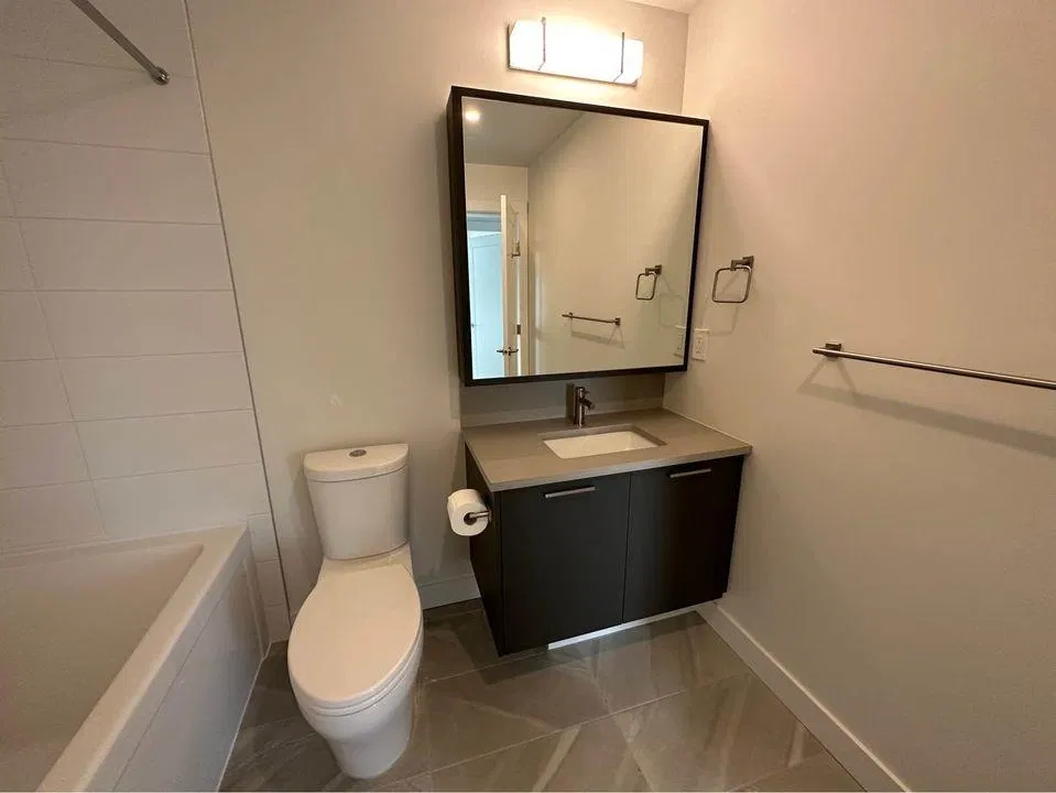 Photo 5 of 10 at 31896 Raven Avenue