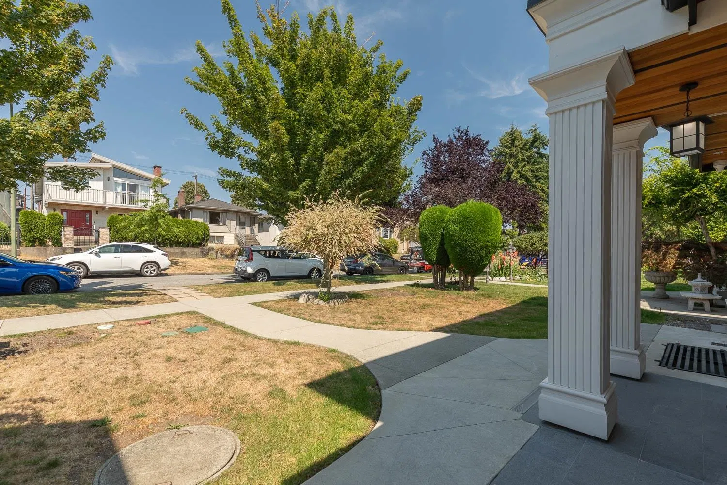 Photo 3 of 36 at 1342 E 60th Avenue