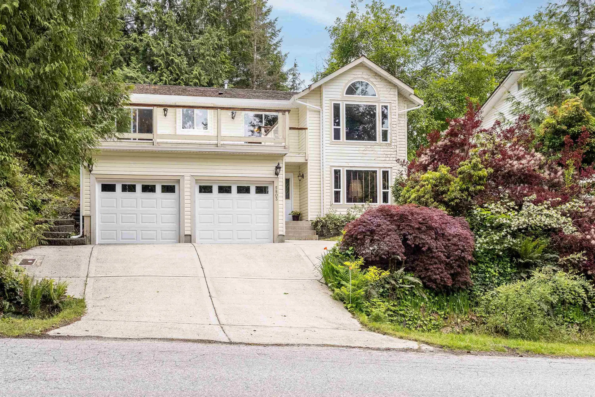 Photo 2 of 40 at 5803 Marine Way