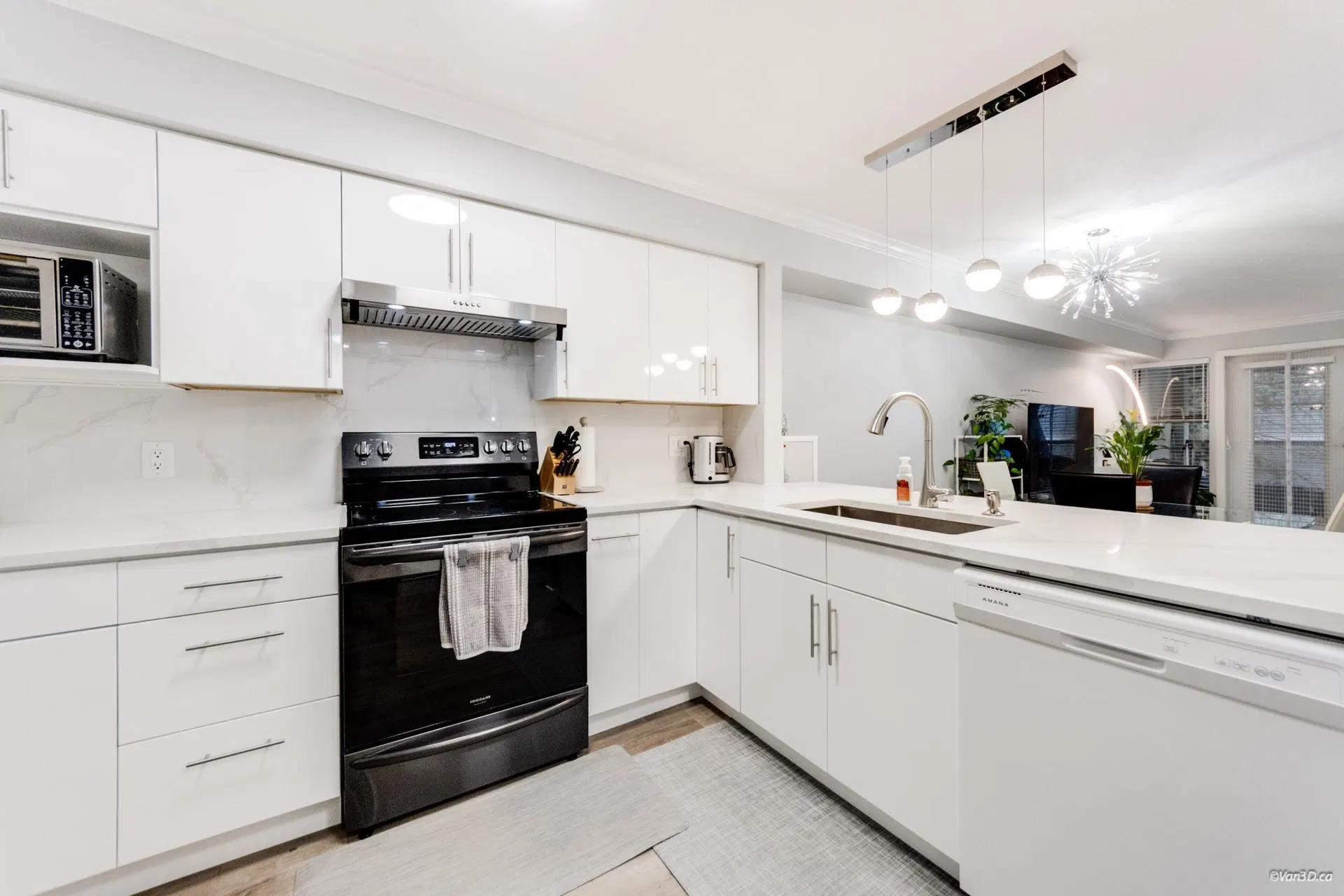Photo 3 of 31 at #204B – 7025 Stride Avenue