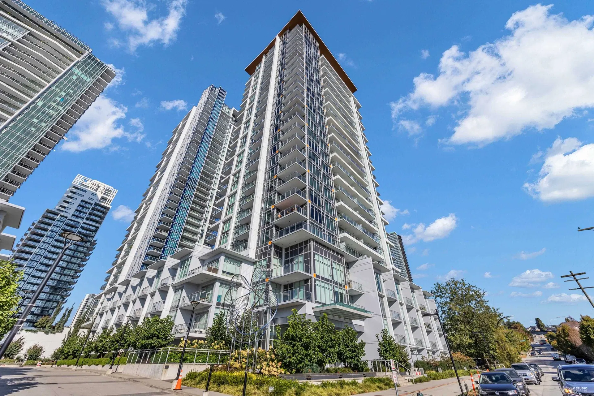 Photo 1 of 31 at #1105 – 2351 Beta Avenue
