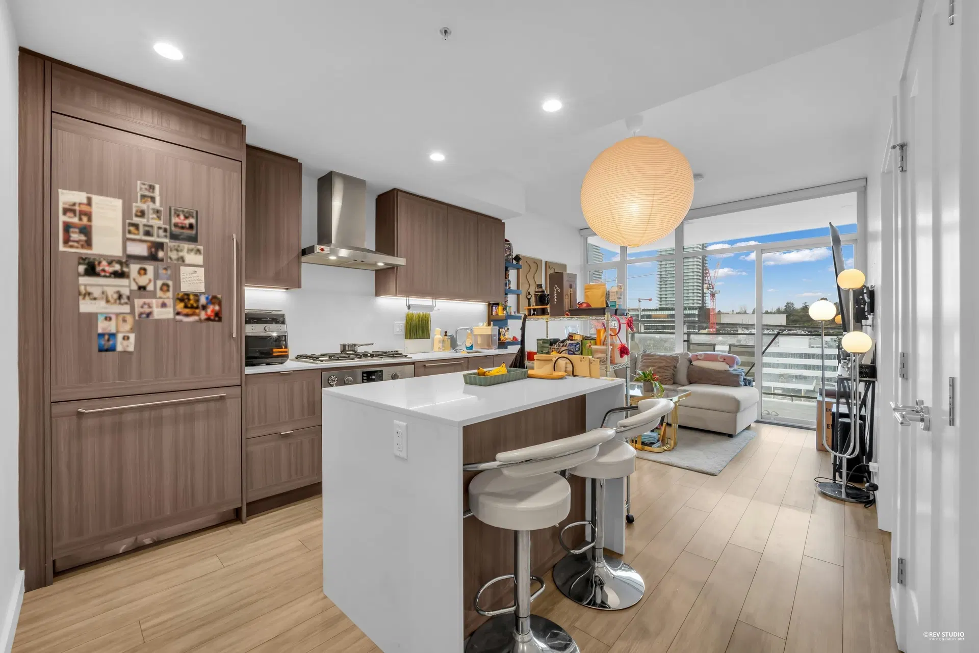 Photo 3 of 31 at #1105 – 2351 Beta Avenue
