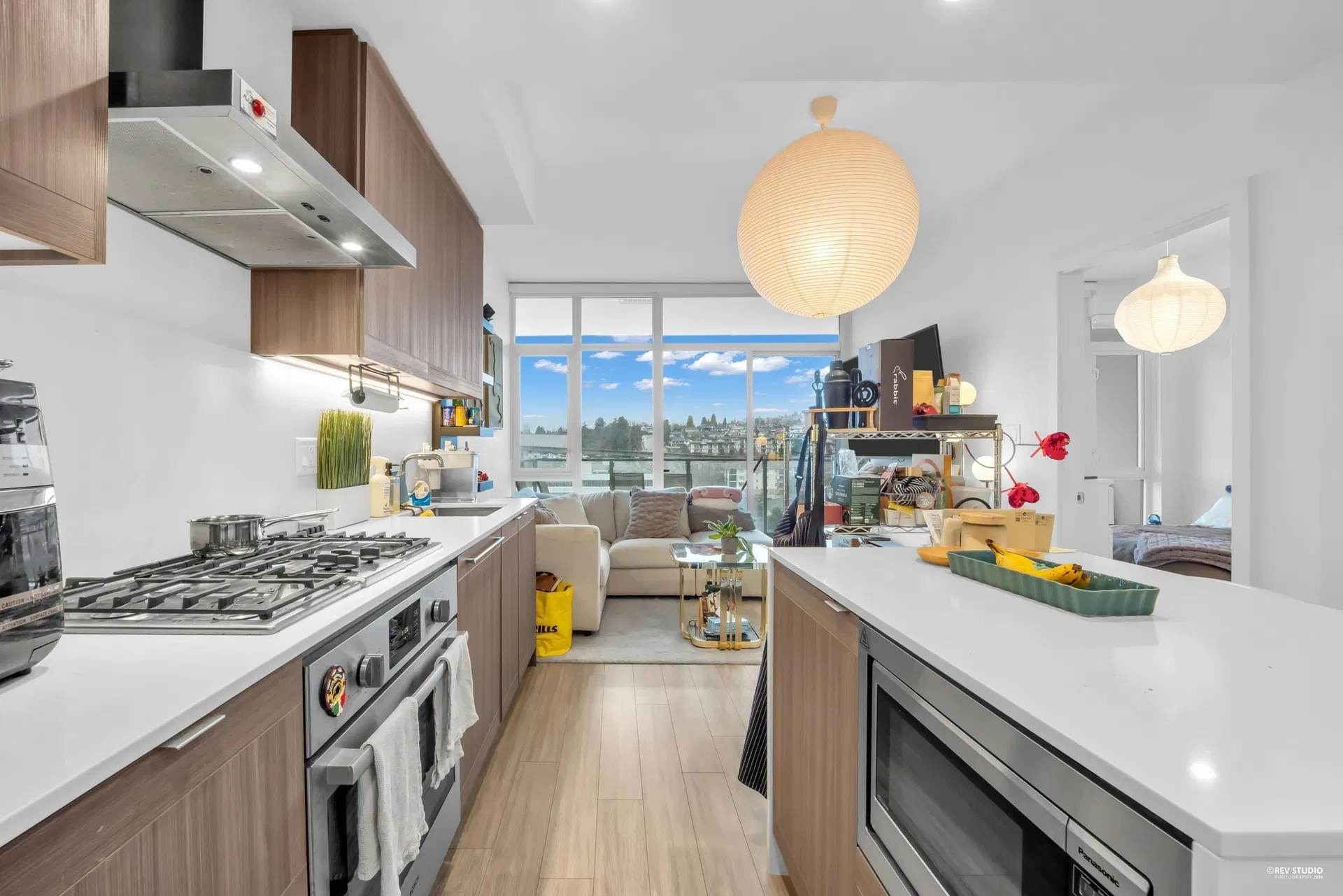 Photo 4 of 31 at #1105 – 2351 Beta Avenue