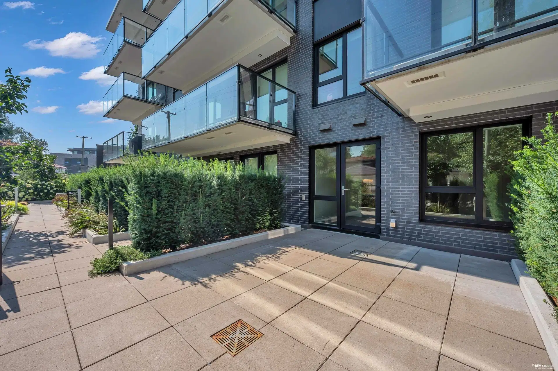 #108 – 5168 Cambie Street