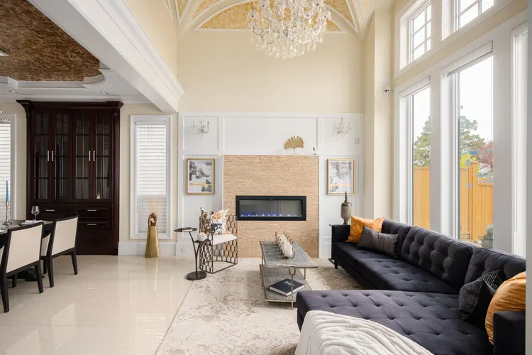 Photo 2 of 36 at 10720 Anglesea Drive