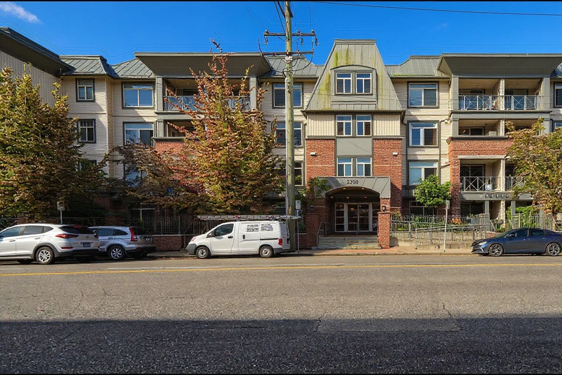 #408 – 2330 Wilson Avenue