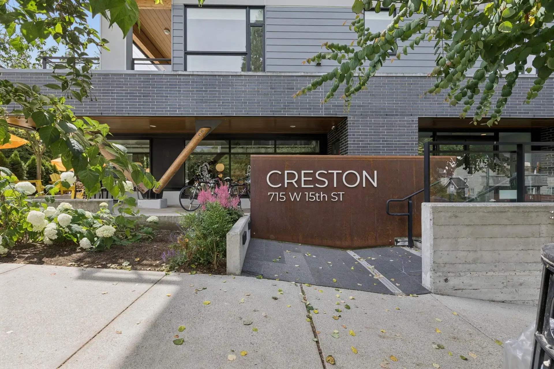 #209 – 715 15th Street