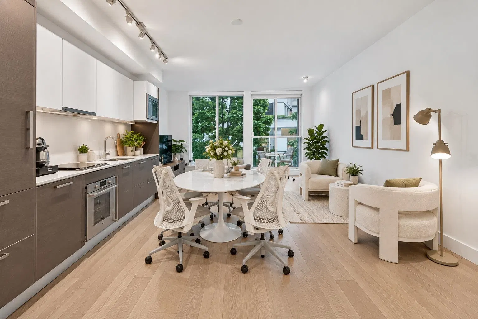 Photo 5 of 40 at #206 – 1477 W Pender Street