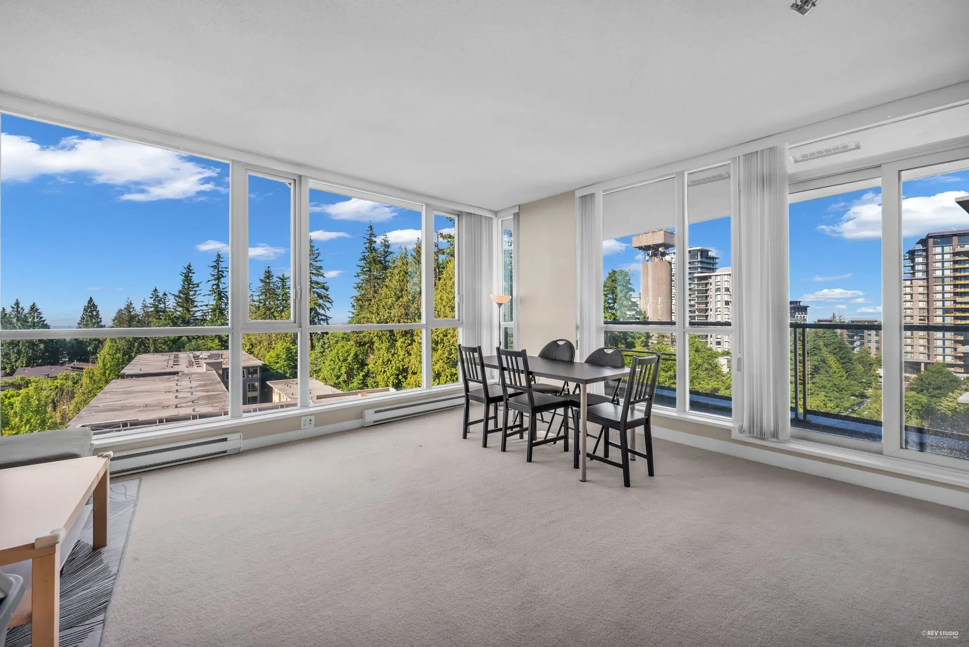 Photo 4 of 26 at #1007 – 9222 University Crescent