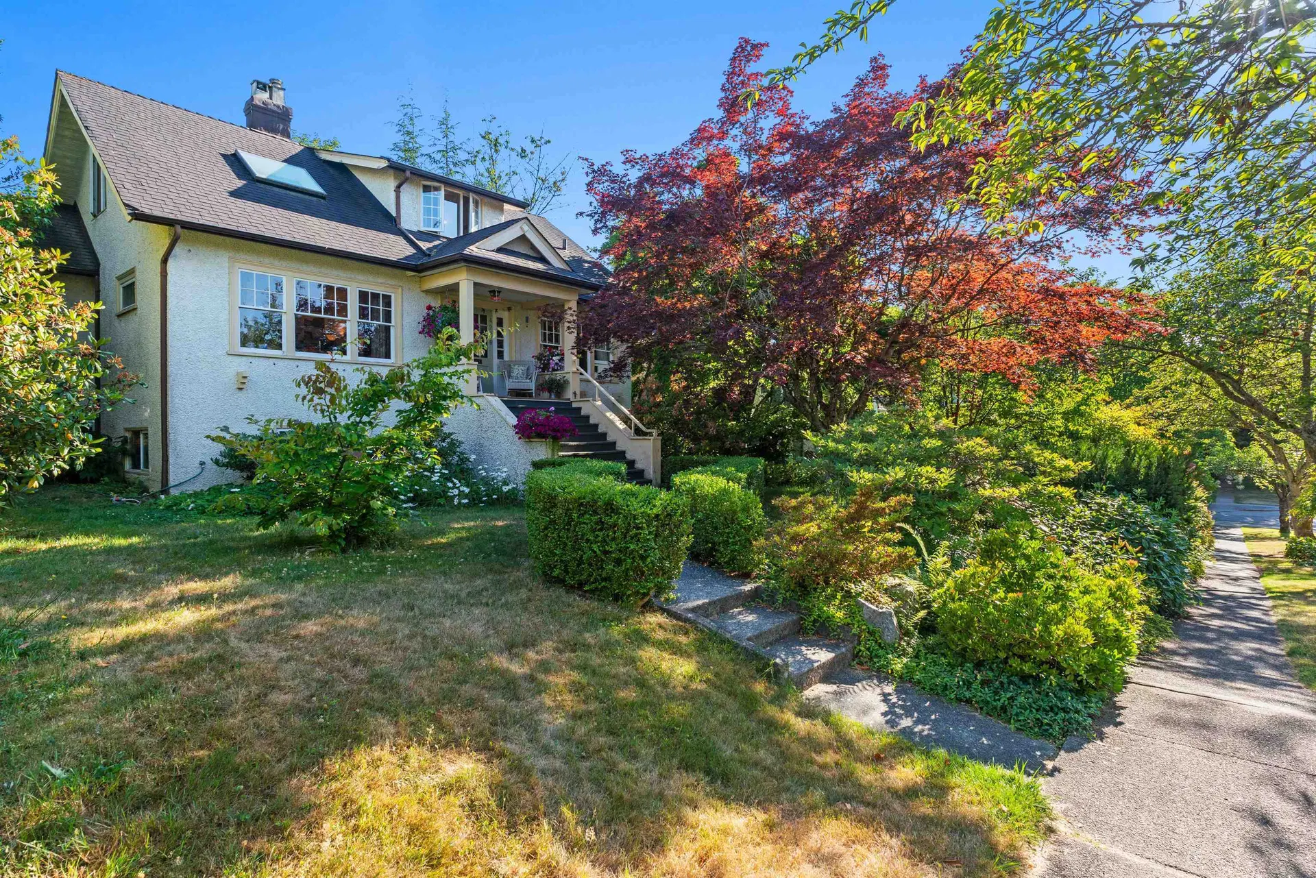 Photo 1 of 11 at 4278 W 12th Avenue