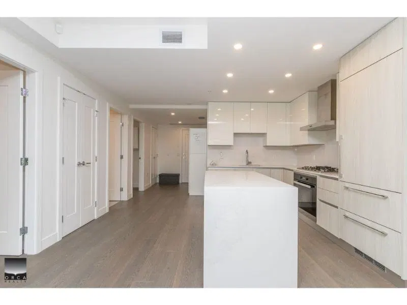 Photo 4 of 23 at #108 – 488 W 58th Avenue